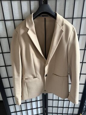 Zara Tailored Single-Button Blazer in Beige